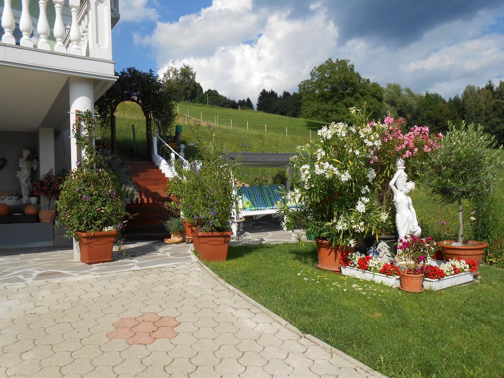 Privatzimmer Haus Gschweitl Semriach Exterior photo